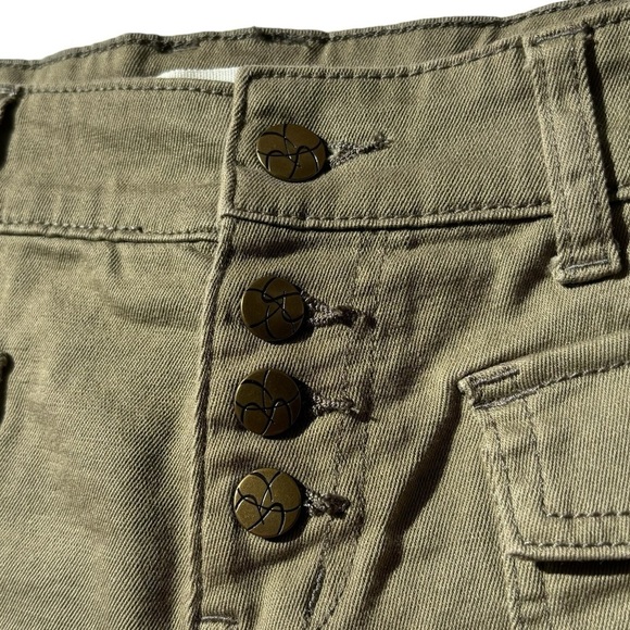 Jessica Simpson Chino Shorts Pocket and Button Detail-Green Women's 2/26 - Picture 7 of 13